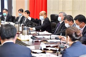 行政院長蘇貞昌6日主持食安會報。（圖／行政院提供）