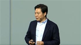 小米創辦人　雷軍　iPhone X 翻攝影片