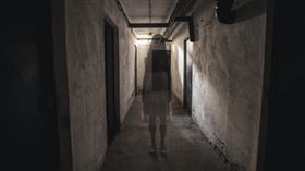 一名母親做著同一個夢，最終找到失蹤10年的女兒。（示意圖／pixabay）