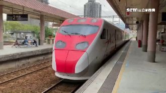 悼念2殉職司機員　台鐵全體別黃絲帶