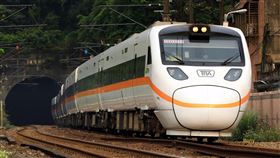 太魯閣號408次值勤最後身影，袁淳修、江沛峰，改開太魯閣號遇劫