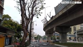 高雄,中華路橋,水泥預拌車,隔音牆