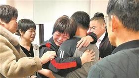 ▲陳姓一家人團聚。（圖／翻攝自南安公安微信）