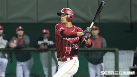 ▲樂天桃猿三壘手林立。（圖／記者劉彥池攝影）