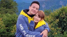 小鐘與林莎的社群平台皆不時有雙方的親密合照。（圖／翻攝自小鐘臉書粉專）