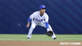 ▲富邦悍將二壘手莊韋恩。（圖／記者劉彥池攝影）