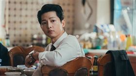 熱播韓劇《黑道律師文森佐》片中各個角色鮮明。（圖／Netfilx提供）