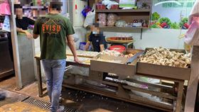 台中建國市場，債務糾紛砸蒜頭，亮空氣槍