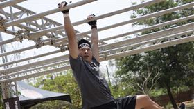 彭小刀參加斯巴達障礙跑競賽。（圖／寬寬整合行銷提供）