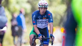 ▲盧紹軒拿下首戰衝刺藍衫。（圖／96自転車提供）