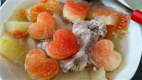 她衝好市多買西瓜！端出「神祕料理」畫面全震驚：超療癒（圖／翻攝自Costco好市多 商品經驗老實說）