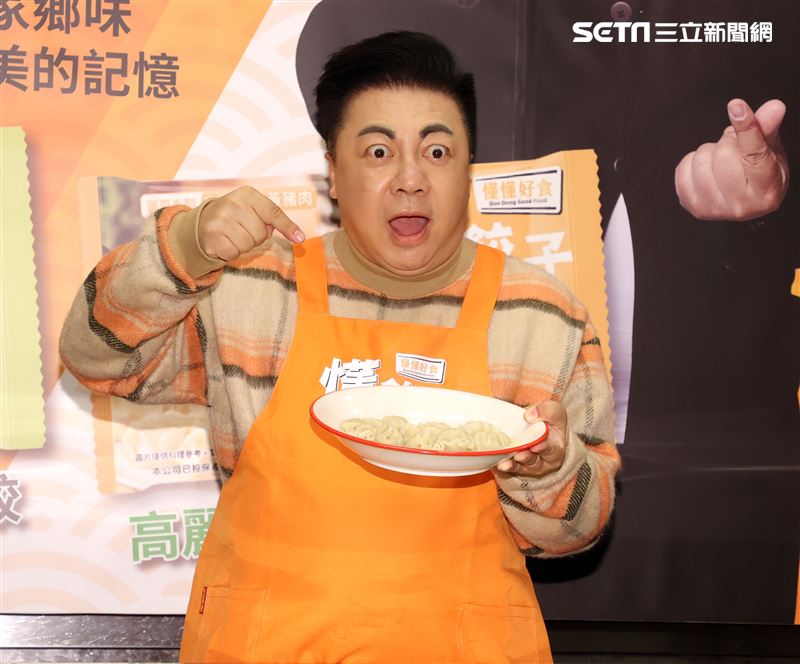 董至成離婚半年砸下百萬推出餃子副業銷售破萬包。（記者邱榮吉/攝影）