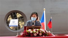 蔡英文出席海軍新型兩棲船塢運輸艦「玉山艦」命名暨下水典禮（圖／記者黎冠志攝影）