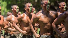 阿兵哥、國防部、國軍、海軍陸戰隊、軍人（圖／總統府提供）