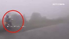 重機衝下崖0800(DL)