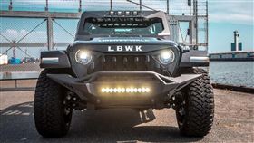 ▲Jeep Wrangler末日改裝車。（圖／翻攝Liberty Walk網站）