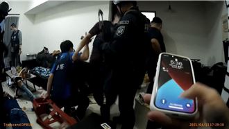 父子涉擄人案　少年驚聞爸落跑墜樓亡