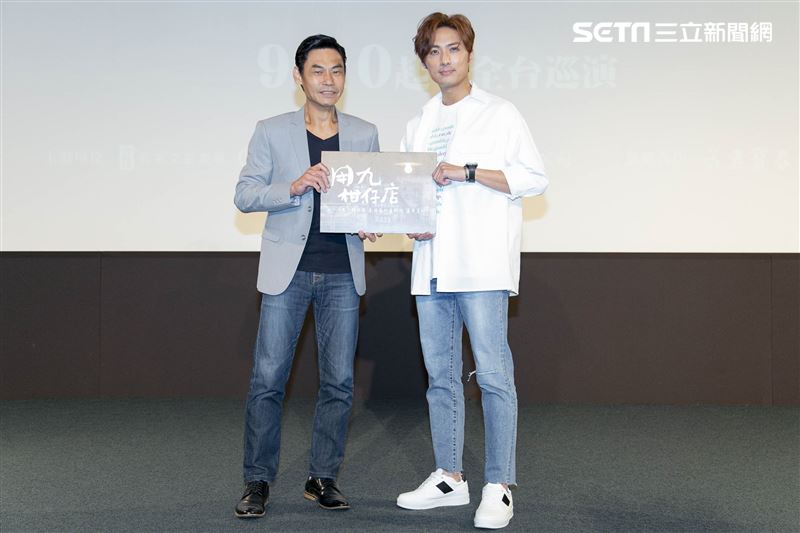 《用九柑仔店》改編為舞台劇，夏靖庭、李運慶出席記者會。（圖／記者楊澍攝影）
