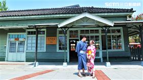 體驗和服實穿。（圖／記者陳宜加攝影）