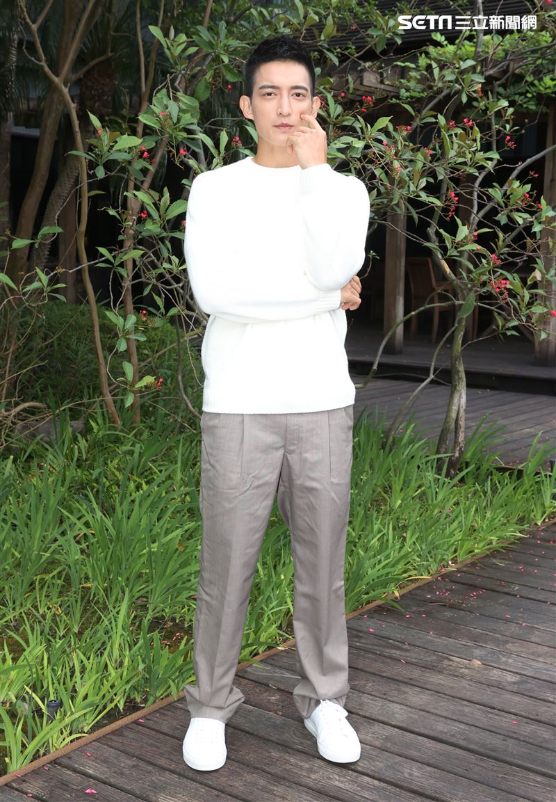 「全明星」王家梁三立新聞網專訪。（記者邱榮吉/攝影）