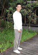 「全明星」王家梁三立新聞網專訪。（記者邱榮吉/攝影）