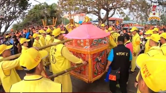 白沙屯媽又想撩溪？西螺大橋前狂搖動