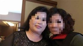 蛇蠍女缺錢，買凶欲撞死表弟詐領保險金，車禍過程全被監視器拍下。(圖／翻攝畫面)