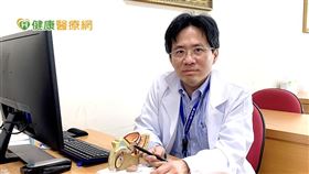 高建璋醫師表示，在台灣有三成以上的患者，確診攝護腺癌時都已經是晚期，並有癌細胞轉移的狀況。