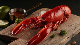 王品再度推出徵人啟事活動，對中姓名免費吃龍蝦。（圖／業者提供）