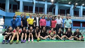 ▲第一季全明星藍隊副隊長夏和熙與同學們合影。（圖／主辦單位提供）