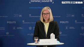 丹麥藥物管理局主任埃里克森（Tanja Erichsen）於記者會上突然當場昏倒，現場記者全部嚇壞。（圖／AP授權）