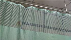 扶一下,病床,隔壁床,護理師(翻攝自 爆怨2公社)