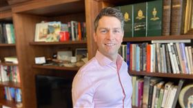 Will Amos 加拿大議員
推特