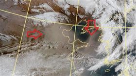 沙塵暴再度來襲！鄭明典：近10年少見（圖／翻攝自鄭明典臉書）