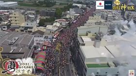 ▲十萬香燈腳追隨白沙屯媽祖、山邊媽祖抵達北港。（圖／寶島神很大）