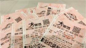 ▲彩券。（圖／記者林辰彥攝影）