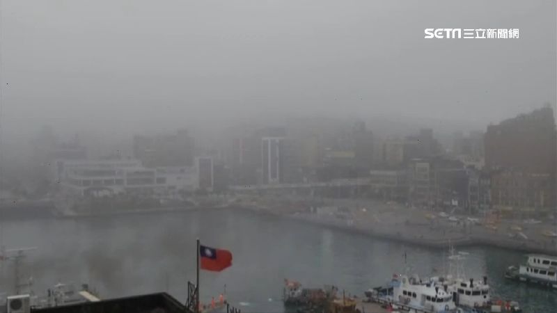 基隆除濕機日倒15桶水　外縣市羨慕