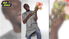 ▲黑龍到傳統照相館，拍攝證件照與早期的沙龍照。（圖／臺灣尋奇 授權）