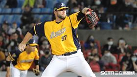 ▲中信兄弟先發投手萊福力。（圖／記者劉彥池攝影）