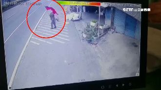 路邊揮國旗迎總統　竟遭警函送法辦