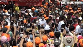 蔡英文擔任白沙屯媽祖香燈腳抵朝天宮參拜