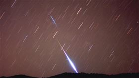 台北天文館表示，17日晚間8時8分月球與火星距離接近，將發生「火星合月」的天象，錯過這次得等到2040年。（圖／翻攝自台北市立天文館網頁tam.gov.taipei）
