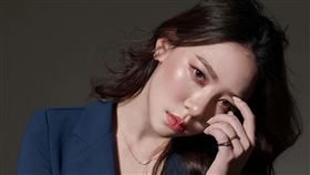 王宣曬出破尺度辣照。（圖／翻攝自angelwang0309 IG）