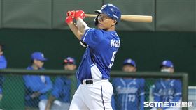 ▲富邦悍將一壘手林益全。（圖／記者劉彥池攝影）