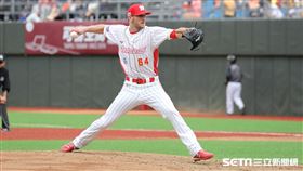 ▲味全龍先發投手鋼龍。（圖／記者劉彥池攝影）