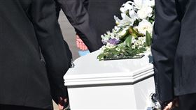 葬禮，喪禮，棺材。(圖/Pixabay)