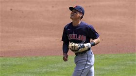 張育成獲得先發機會敲2安打。（圖／美聯社／達志影像）