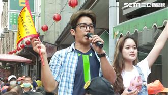 拱天宮眾星雲集！男星發萬份蛋糕還願