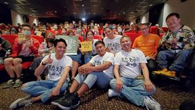 《聽見歌再唱》「原住民三帥」馬志翔、撒基努、還有徐詣帆組男團「USB」。（圖／華納兄弟提供）