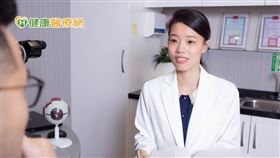 郭曉佩醫師強調，所有近視雷射手術都是針對角膜做手術，應謹慎評估角膜狀況，含括角膜厚度、角膜形狀、角膜內皮細胞數，若是角膜情況有任何疑慮，就不適合執行手術。